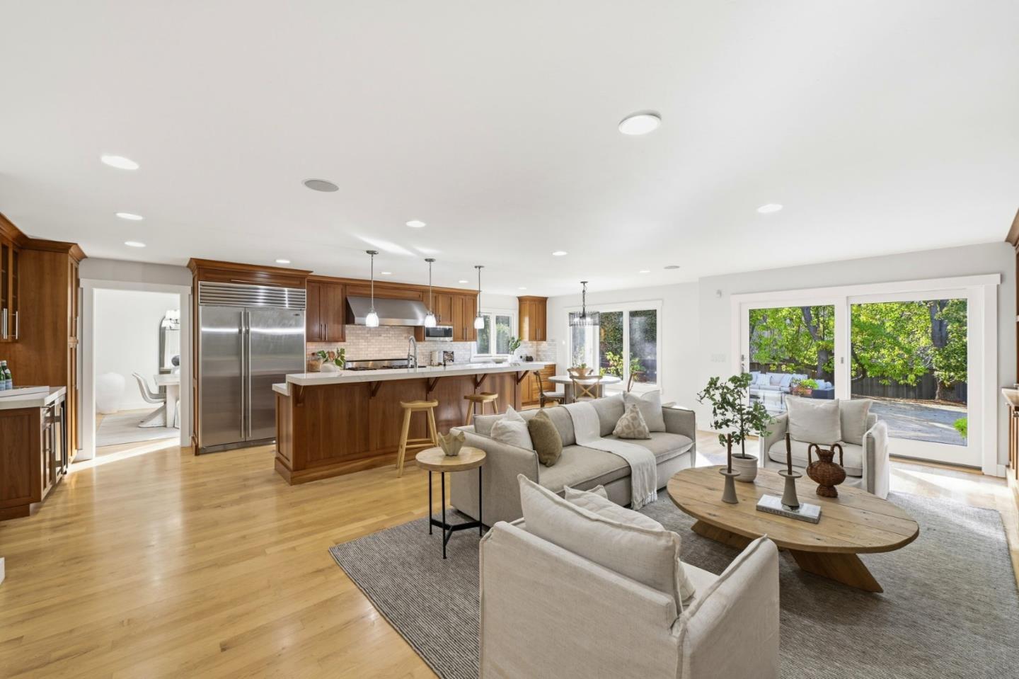 Detail Gallery Image 7 of 44 For 131 Ann Arbor Dr, Los Gatos,  CA 95032 - 4 Beds | 2/1 Baths