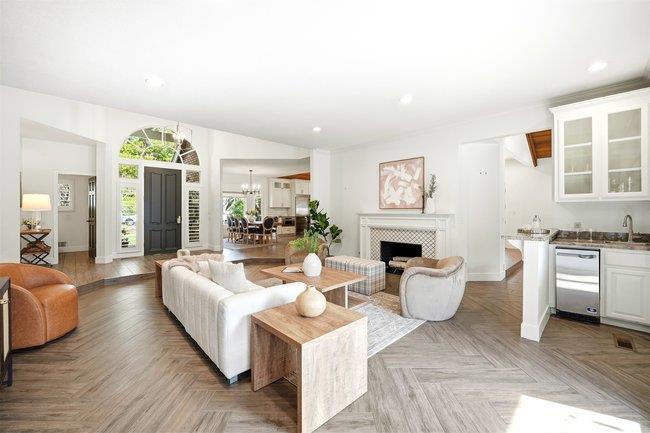 Detail Gallery Image 3 of 71 For 14634 Stonebridge Ct, Morgan Hill,  CA 95037 - 5 Beds | 3/1 Baths