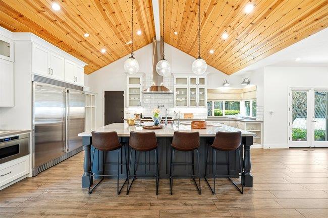 Detail Gallery Image 4 of 71 For 14634 Stonebridge Ct, Morgan Hill,  CA 95037 - 5 Beds | 3/1 Baths