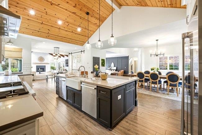 Detail Gallery Image 5 of 71 For 14634 Stonebridge Ct, Morgan Hill,  CA 95037 - 5 Beds | 3/1 Baths