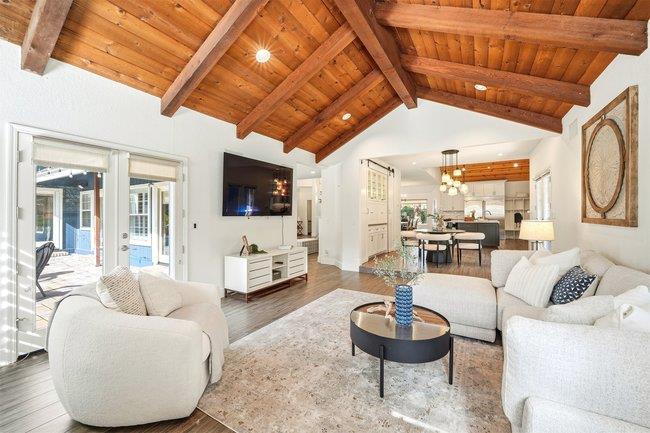 Detail Gallery Image 8 of 71 For 14634 Stonebridge Ct, Morgan Hill,  CA 95037 - 5 Beds | 3/1 Baths