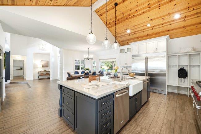 Detail Gallery Image 9 of 71 For 14634 Stonebridge Ct, Morgan Hill,  CA 95037 - 5 Beds | 3/1 Baths