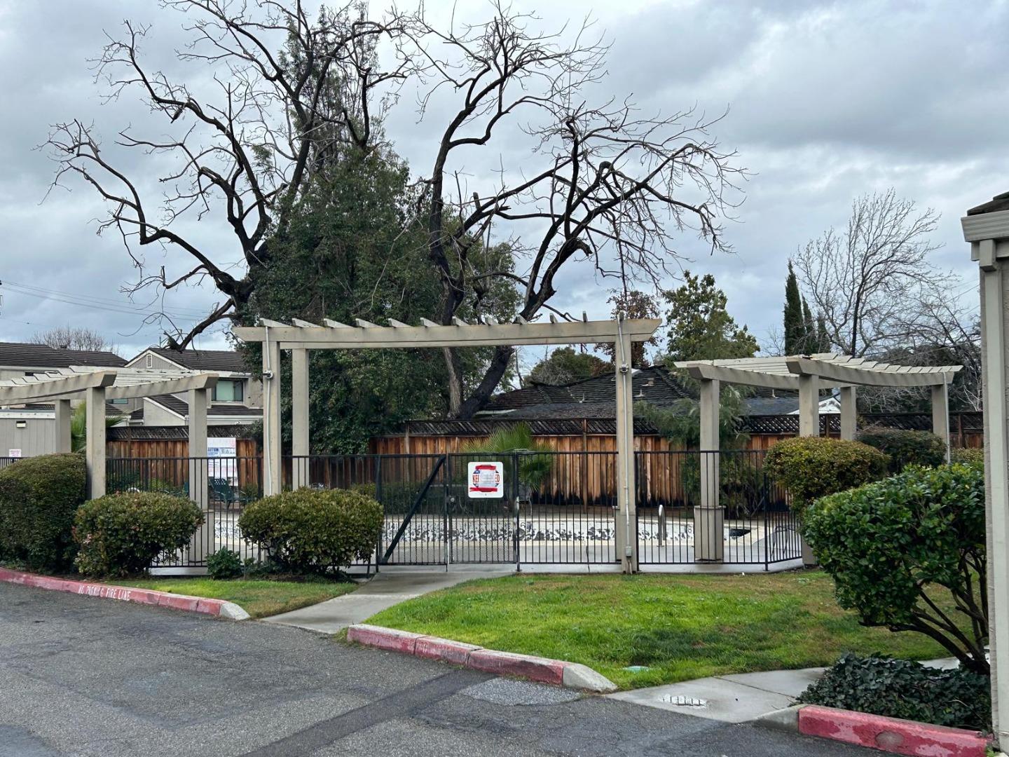 Detail Gallery Image 17 of 18 For 1050 Villa Maria Ct, San Jose,  CA 95125 - 2 Beds | 2/1 Baths