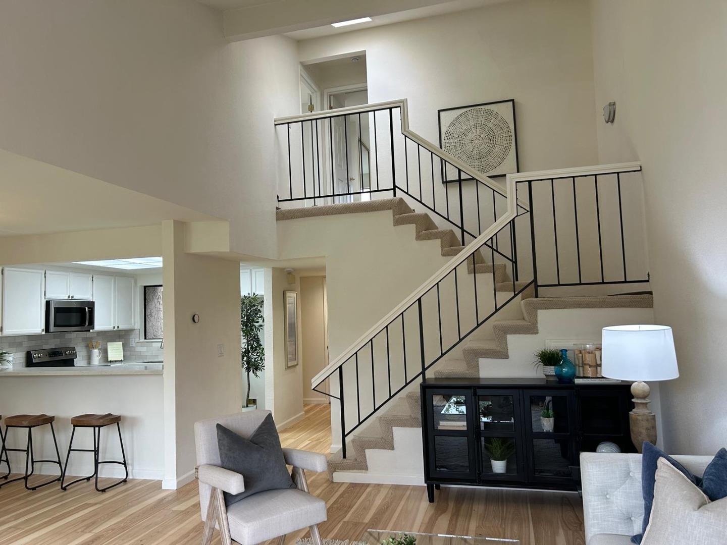 Detail Gallery Image 8 of 18 For 1050 Villa Maria Ct, San Jose,  CA 95125 - 2 Beds | 2/1 Baths