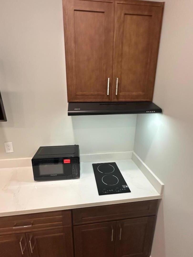 Detail Gallery Image 5 of 7 For 2430 (Adu) Eaton Ave, San Carlos,  CA 94070 - 0 Beds | 1 Baths