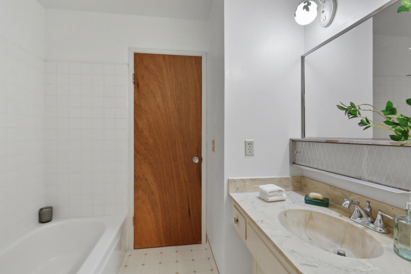 Detail Gallery Image 14 of 46 For 5103 Fell Ave, San Jose,  CA 95136 - 3 Beds | 2 Baths