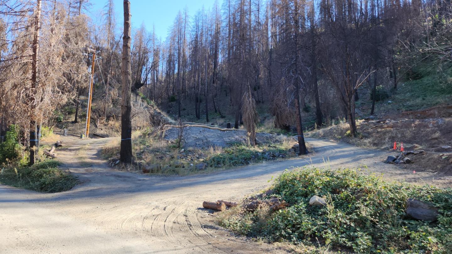 Detail Gallery Image 2 of 40 For 1017 Roxbury Dr, Scott Bar,  CA 96085 - – Beds | – Baths