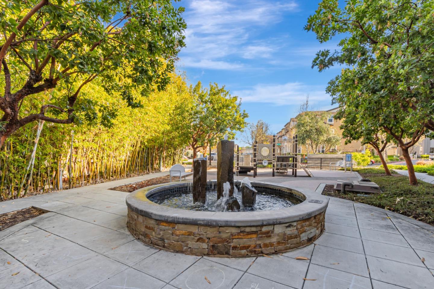 Detail Gallery Image 18 of 19 For 1855 Trento Loop, Milpitas,  CA 95035 - 3 Beds | 2/1 Baths