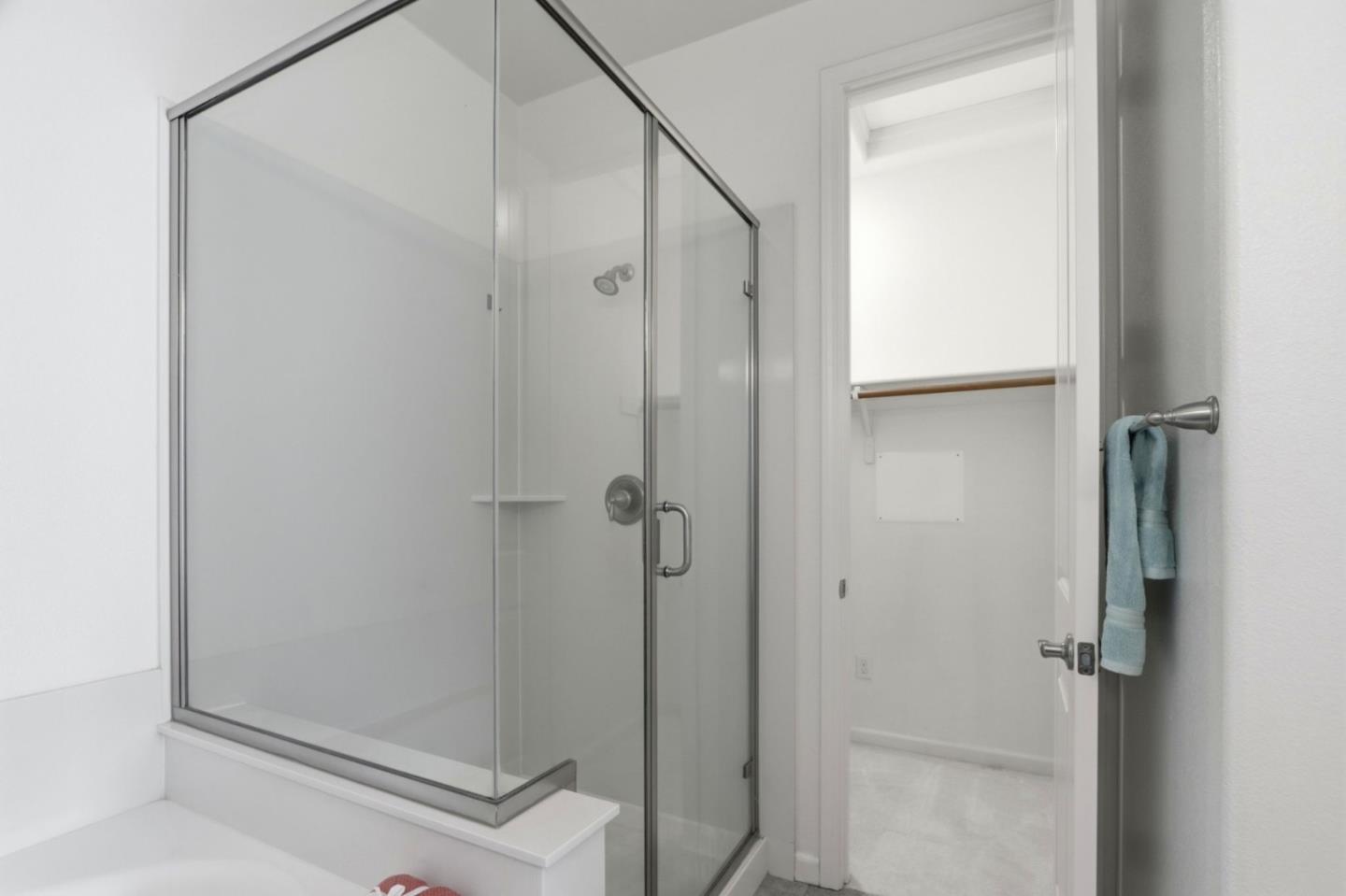 Detail Gallery Image 21 of 52 For 1855 Trento Loop, Milpitas,  CA 95035 - 3 Beds | 2/1 Baths