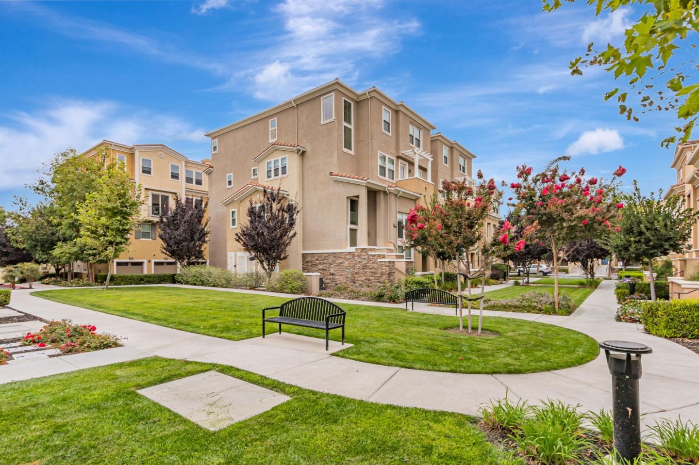 Detail Gallery Image 39 of 52 For 1855 Trento Loop, Milpitas,  CA 95035 - 3 Beds | 2/1 Baths