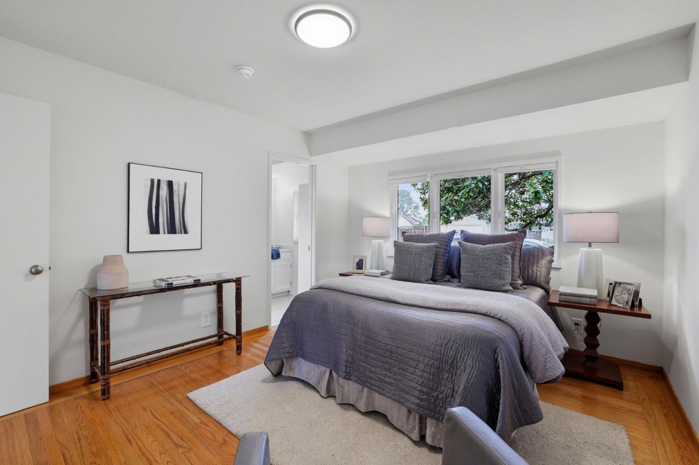 Detail Gallery Image 22 of 32 For 1714 Cherrytree Ln, Mountain View,  CA 94040 - 3 Beds | 2 Baths