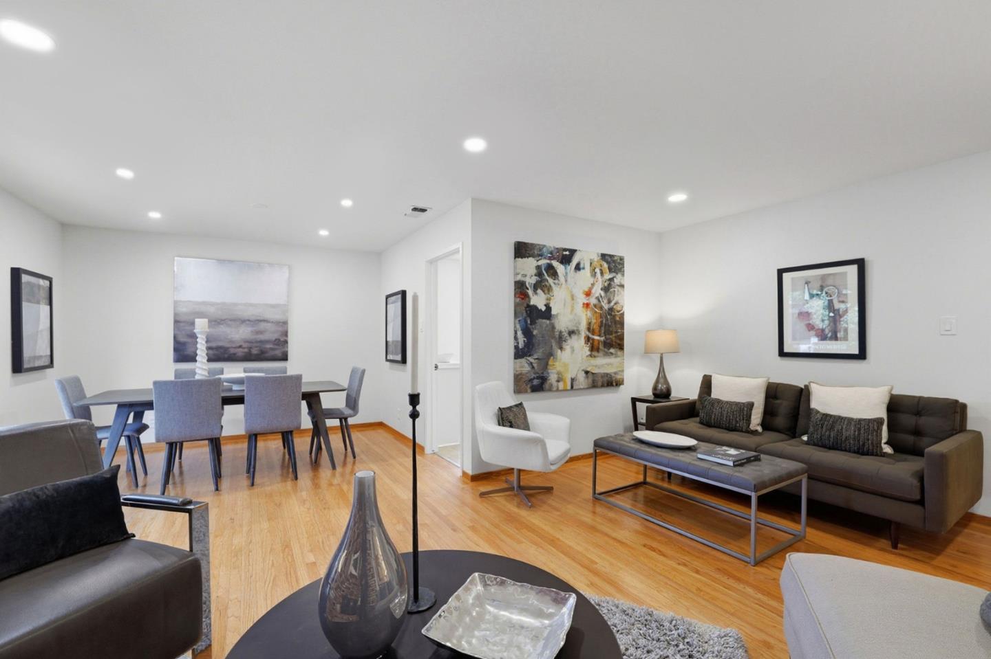 Detail Gallery Image 8 of 32 For 1714 Cherrytree Ln, Mountain View,  CA 94040 - 3 Beds | 2 Baths