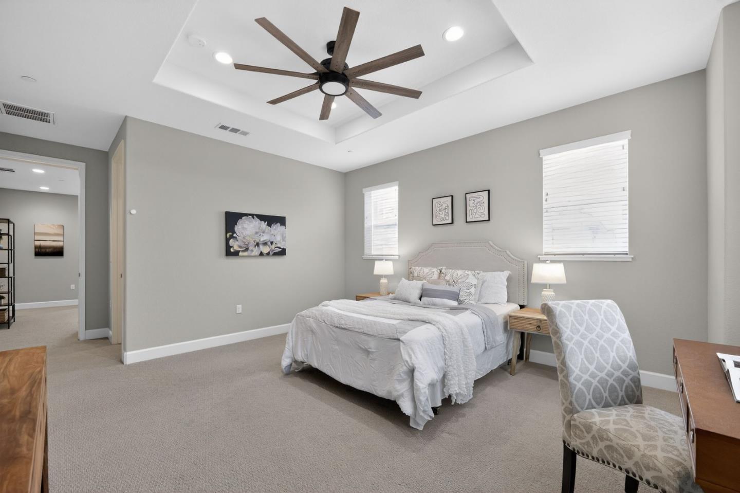 Detail Gallery Image 20 of 33 For 3142 Cortina Dr, Pittsburg,  CA 94565 - 5 Beds | 4 Baths