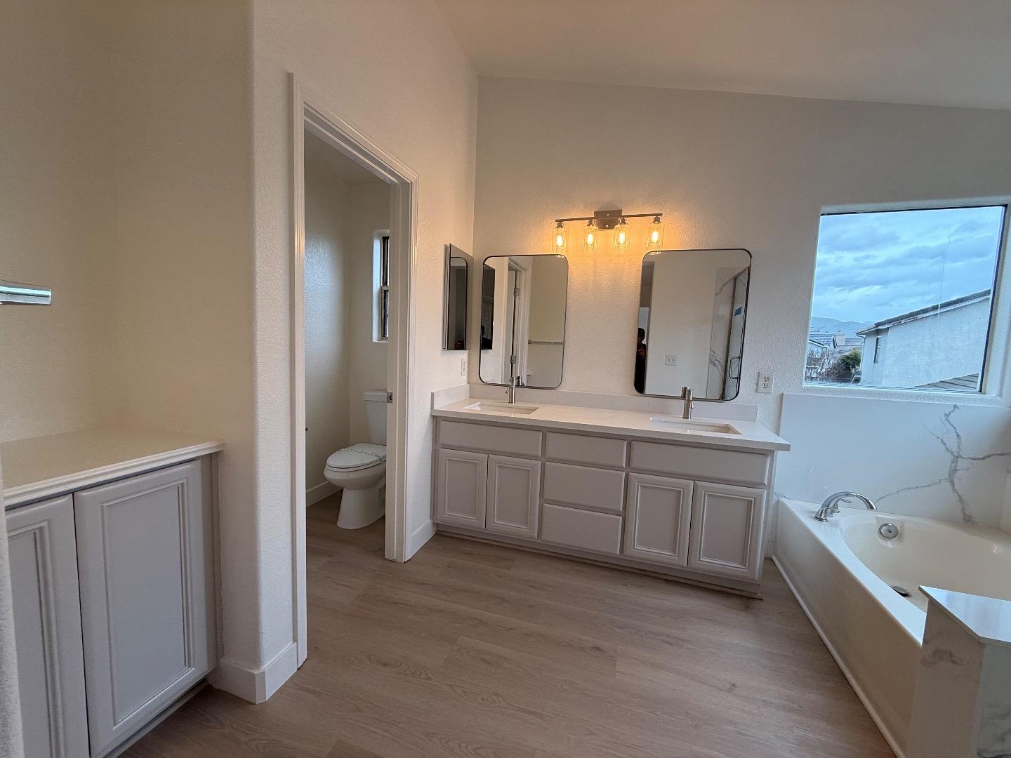 Detail Gallery Image 24 of 38 For 1544 Saguaro Dr, Salinas,  CA 93905 - 4 Beds | 2/1 Baths
