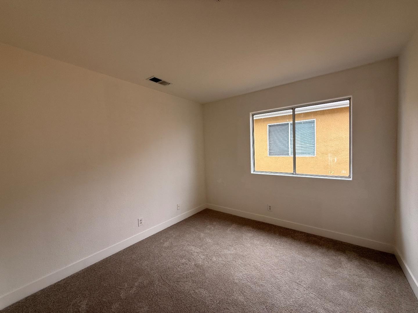 Detail Gallery Image 27 of 38 For 1544 Saguaro Dr, Salinas,  CA 93905 - 4 Beds | 2/1 Baths