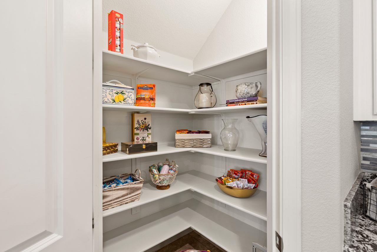 Detail Gallery Image 32 of 50 For 1070 S Atwood Ct, Mountain House,  CA 95391 - 5 Beds | 4/1 Baths