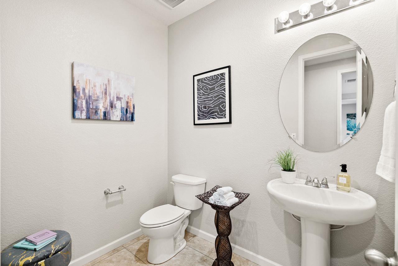 Detail Gallery Image 40 of 50 For 1070 S Atwood Ct, Mountain House,  CA 95391 - 5 Beds | 4/1 Baths