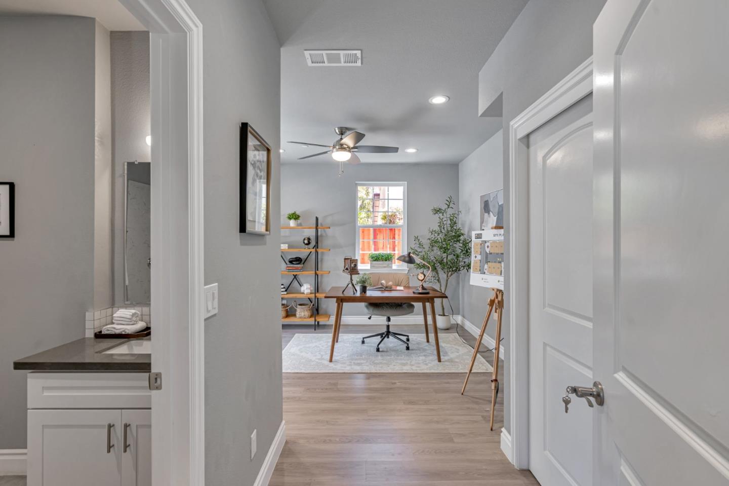 Detail Gallery Image 7 of 17 For 807 Maybeck Place, Hayward,  CA 94544 - 4 Beds | 4 Baths