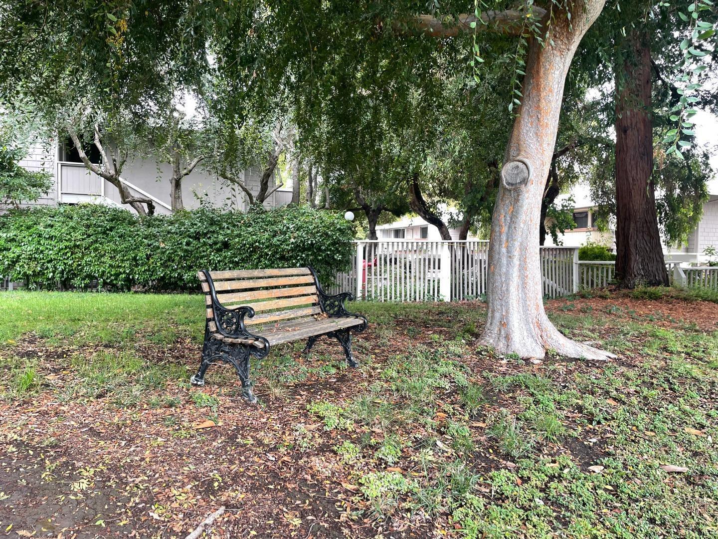 Detail Gallery Image 12 of 12 For 500 W Middlefield Rd #122,  Mountain View,  CA 94043 - 1 Beds | 1 Baths