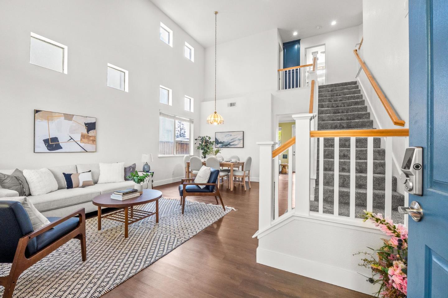 Detail Gallery Image 3 of 37 For 440 Skipstone Ct, San Jose,  CA 95136 - 3 Beds | 2/1 Baths