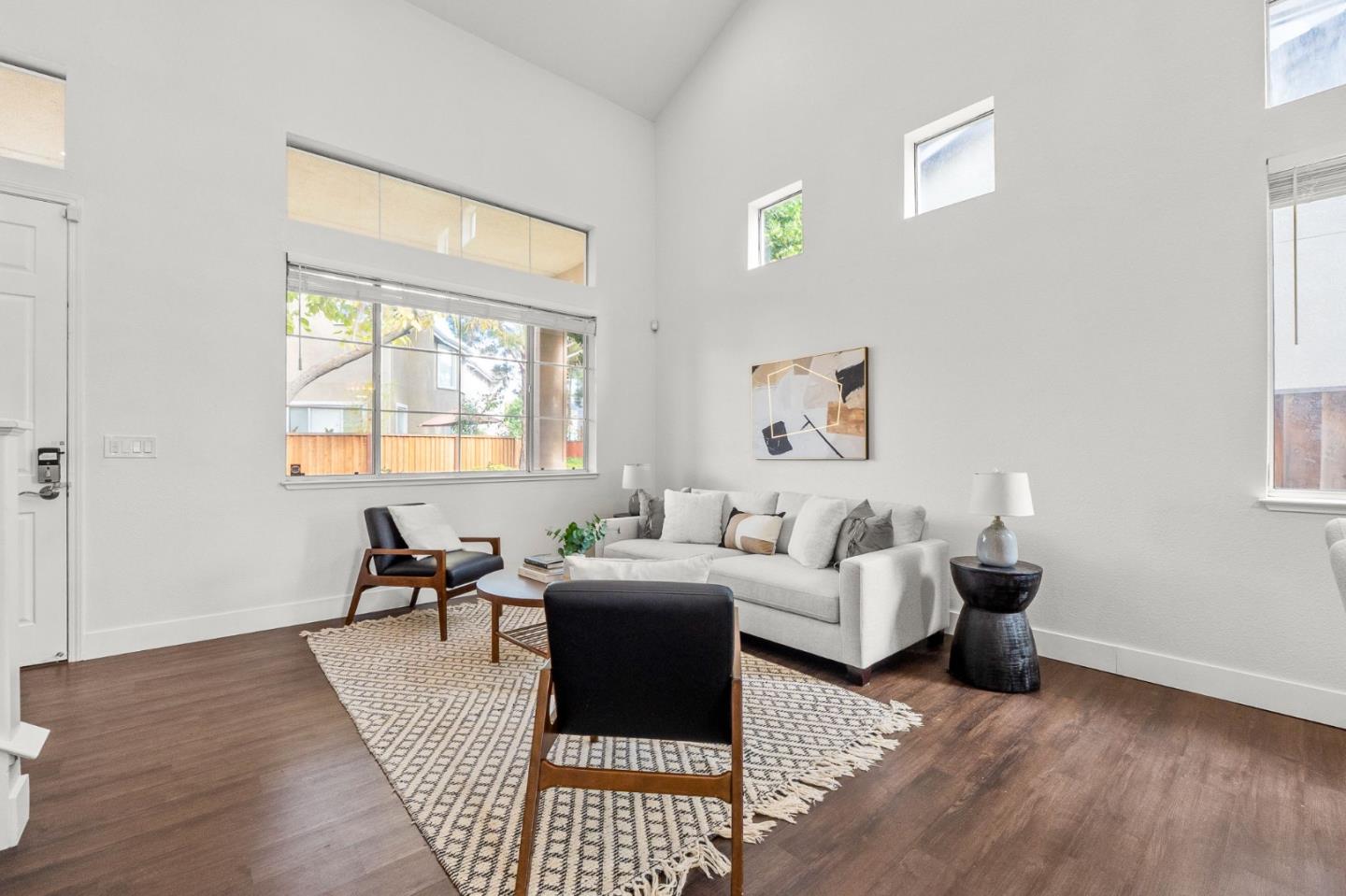 Detail Gallery Image 5 of 37 For 440 Skipstone Ct, San Jose,  CA 95136 - 3 Beds | 2/1 Baths