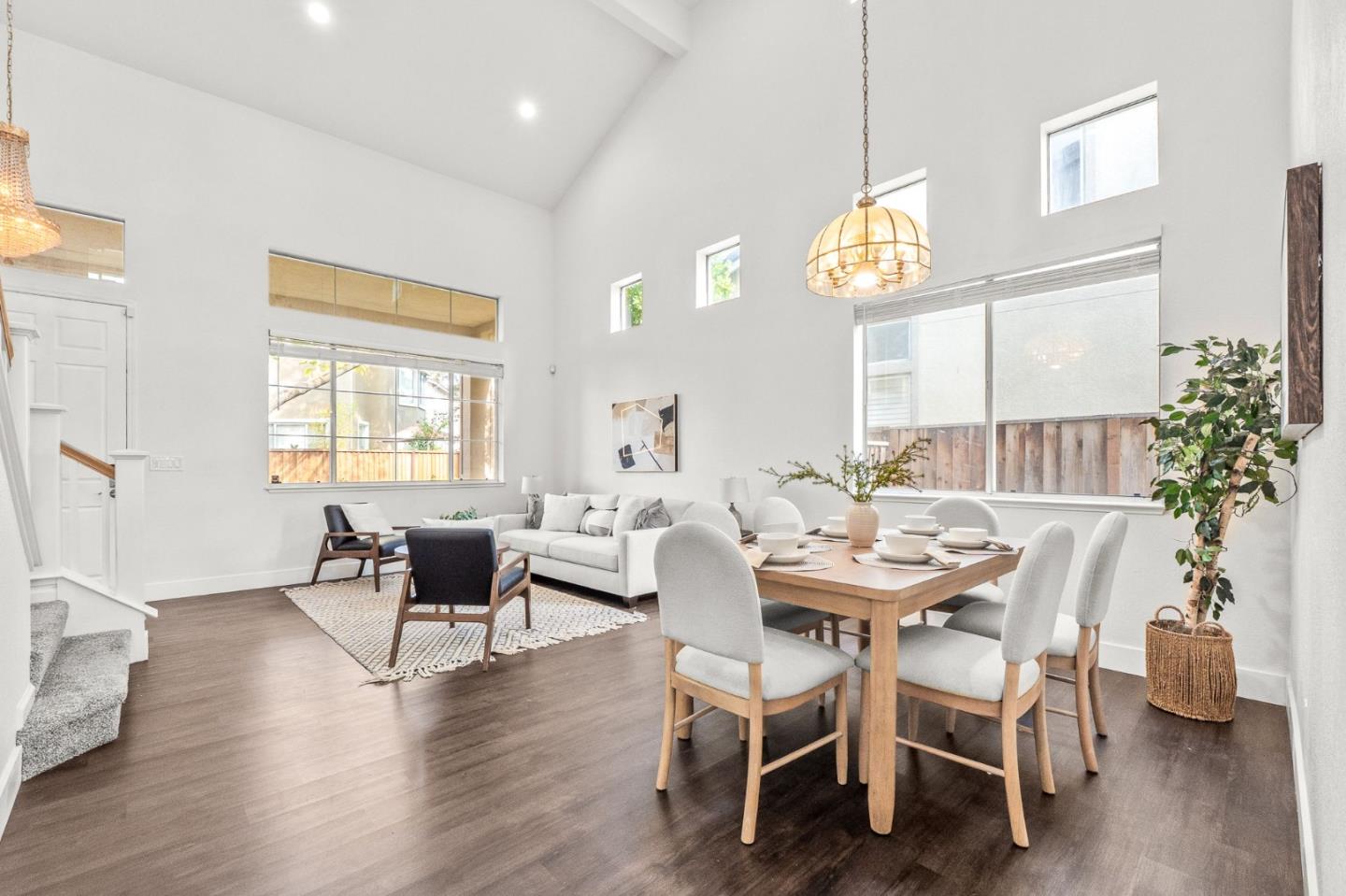 Detail Gallery Image 8 of 37 For 440 Skipstone Ct, San Jose,  CA 95136 - 3 Beds | 2/1 Baths