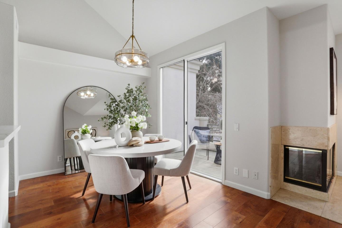 Detail Gallery Image 15 of 31 For 455 Navaro Way #203,  San Jose,  CA 95134 - 2 Beds | 2 Baths