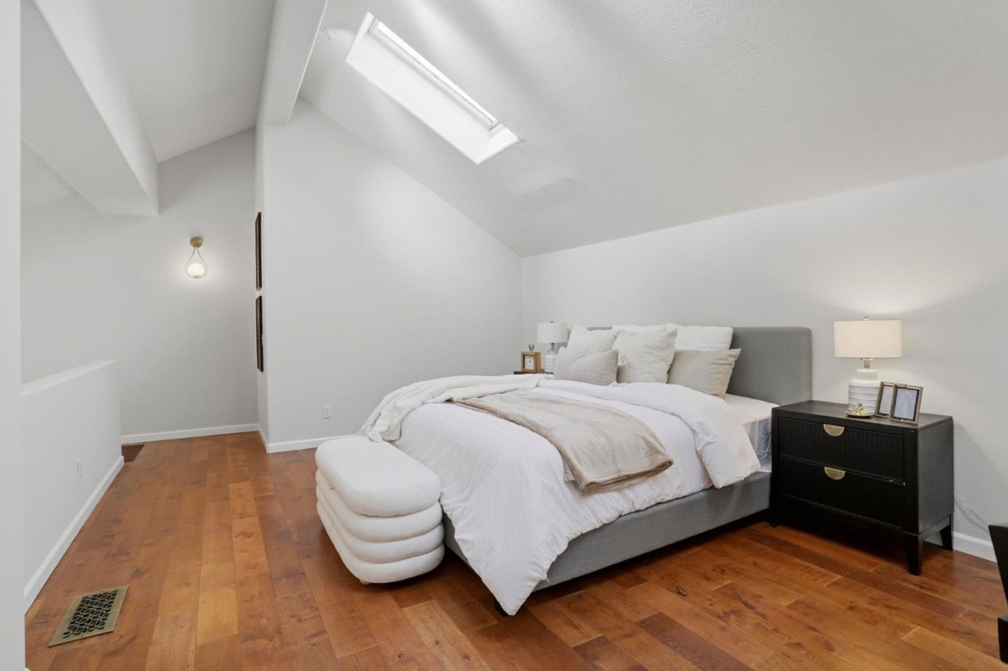 Detail Gallery Image 24 of 31 For 455 Navaro Way #203,  San Jose,  CA 95134 - 2 Beds | 2 Baths