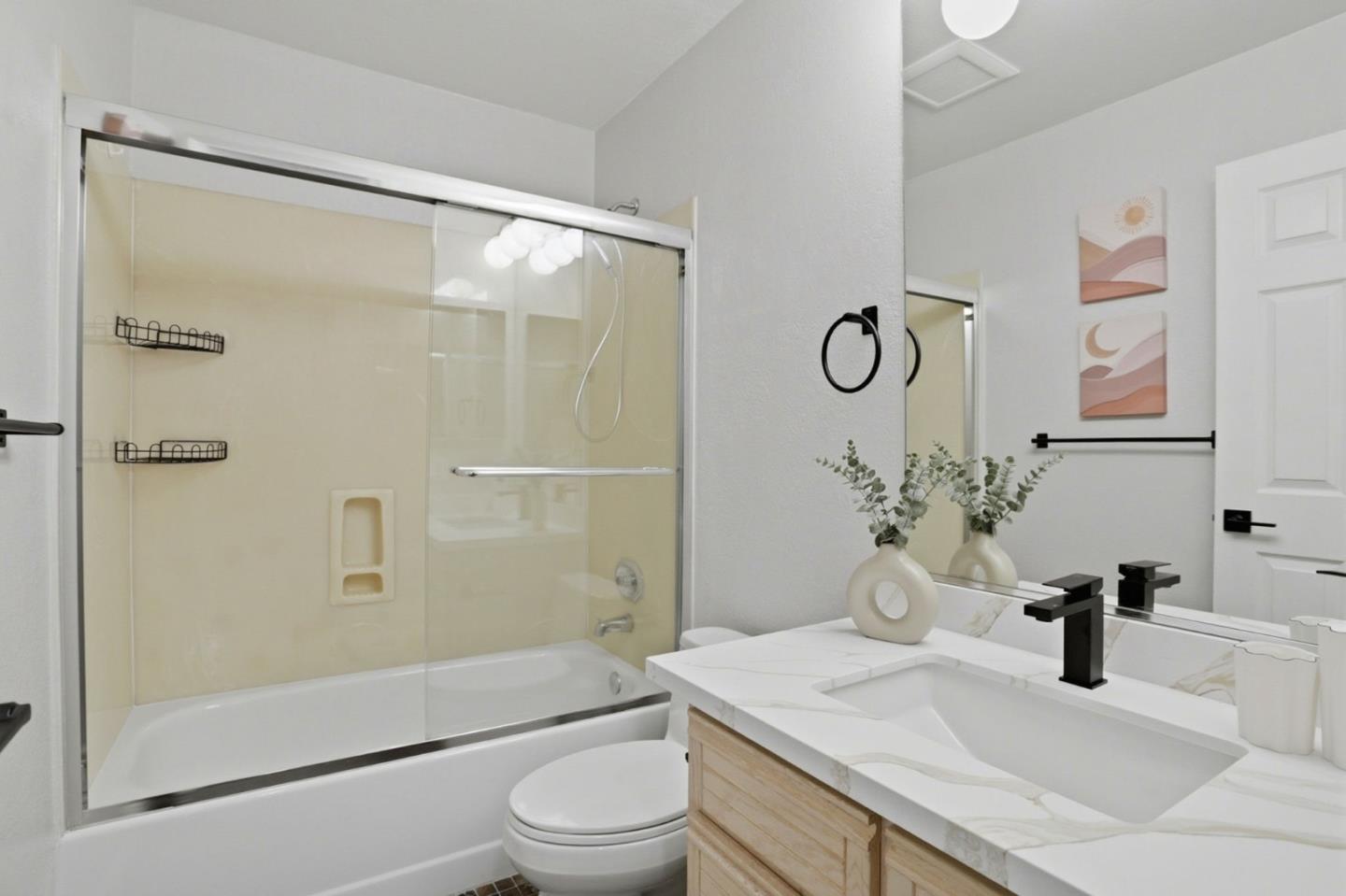 Detail Gallery Image 27 of 31 For 455 Navaro Way #203,  San Jose,  CA 95134 - 2 Beds | 2 Baths