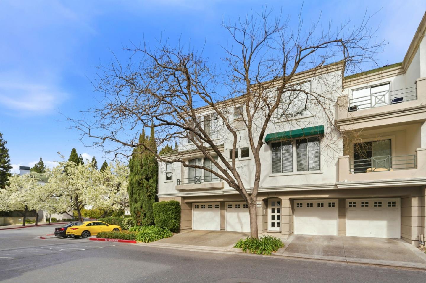 Detail Gallery Image 5 of 31 For 455 Navaro Way #203,  San Jose,  CA 95134 - 2 Beds | 2 Baths