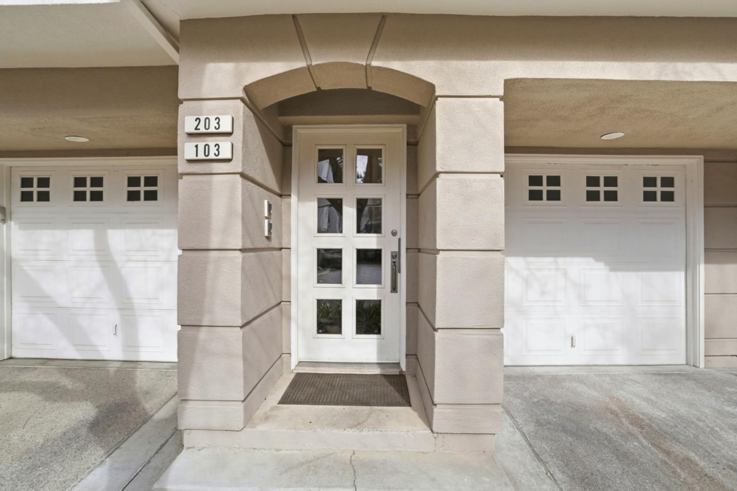 Detail Gallery Image 7 of 31 For 455 Navaro Way #203,  San Jose,  CA 95134 - 2 Beds | 2 Baths