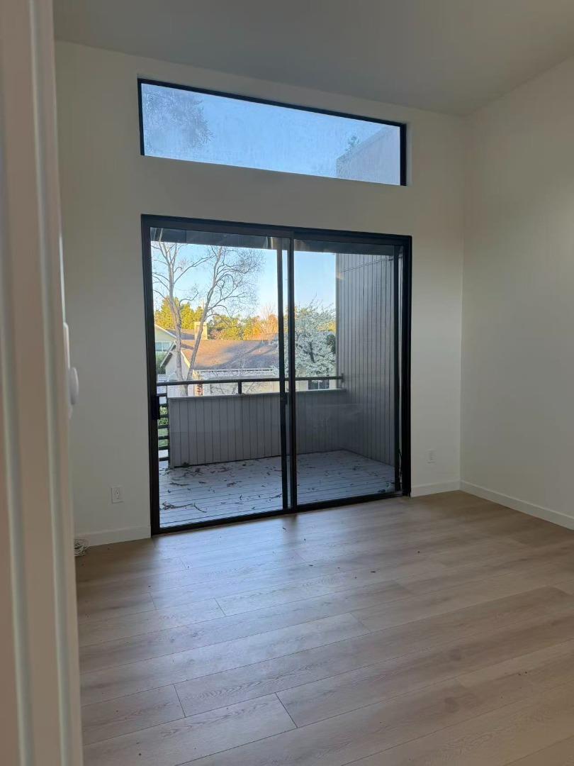 Detail Gallery Image 7 of 14 For 928 Wright Ave #1204,  Mountain View,  CA 94043 - 3 Beds | 2 Baths