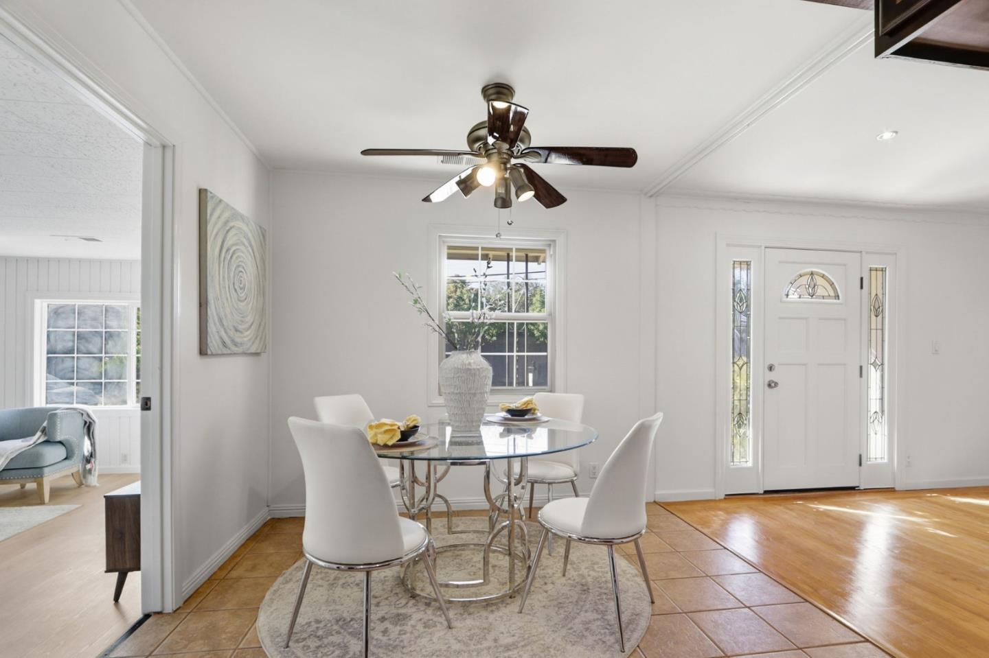 Detail Gallery Image 12 of 28 For 22081 Caroline Dr, Cupertino,  CA 95014 - 3 Beds | 2 Baths