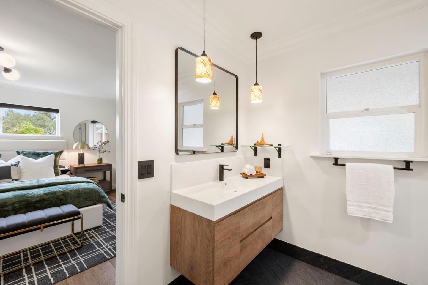 Detail Gallery Image 14 of 45 For 145 Devonshire Blvd, San Carlos,  CA 94070 - 4 Beds | 3 Baths