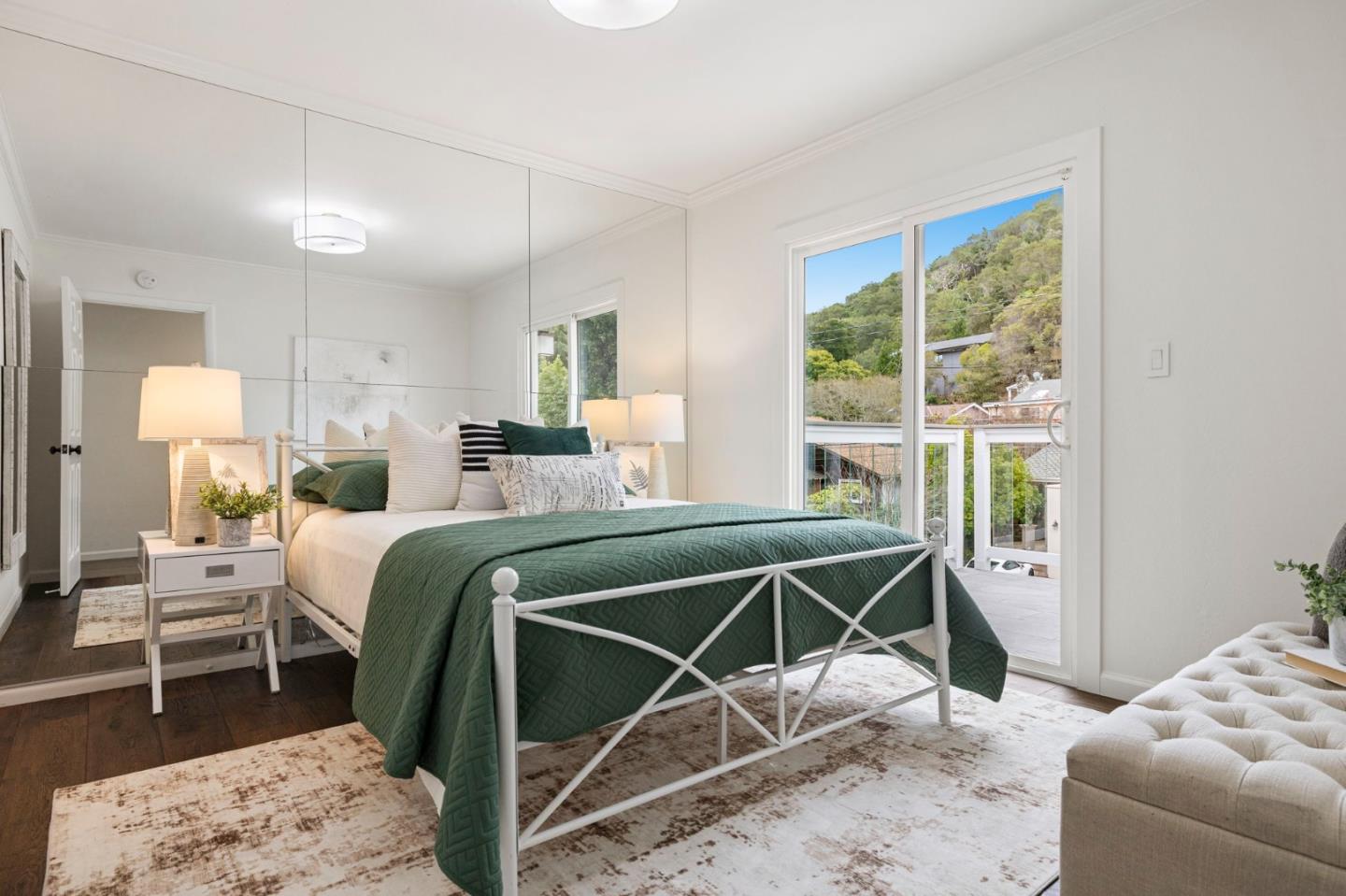 Detail Gallery Image 17 of 45 For 145 Devonshire Blvd, San Carlos,  CA 94070 - 4 Beds | 3 Baths