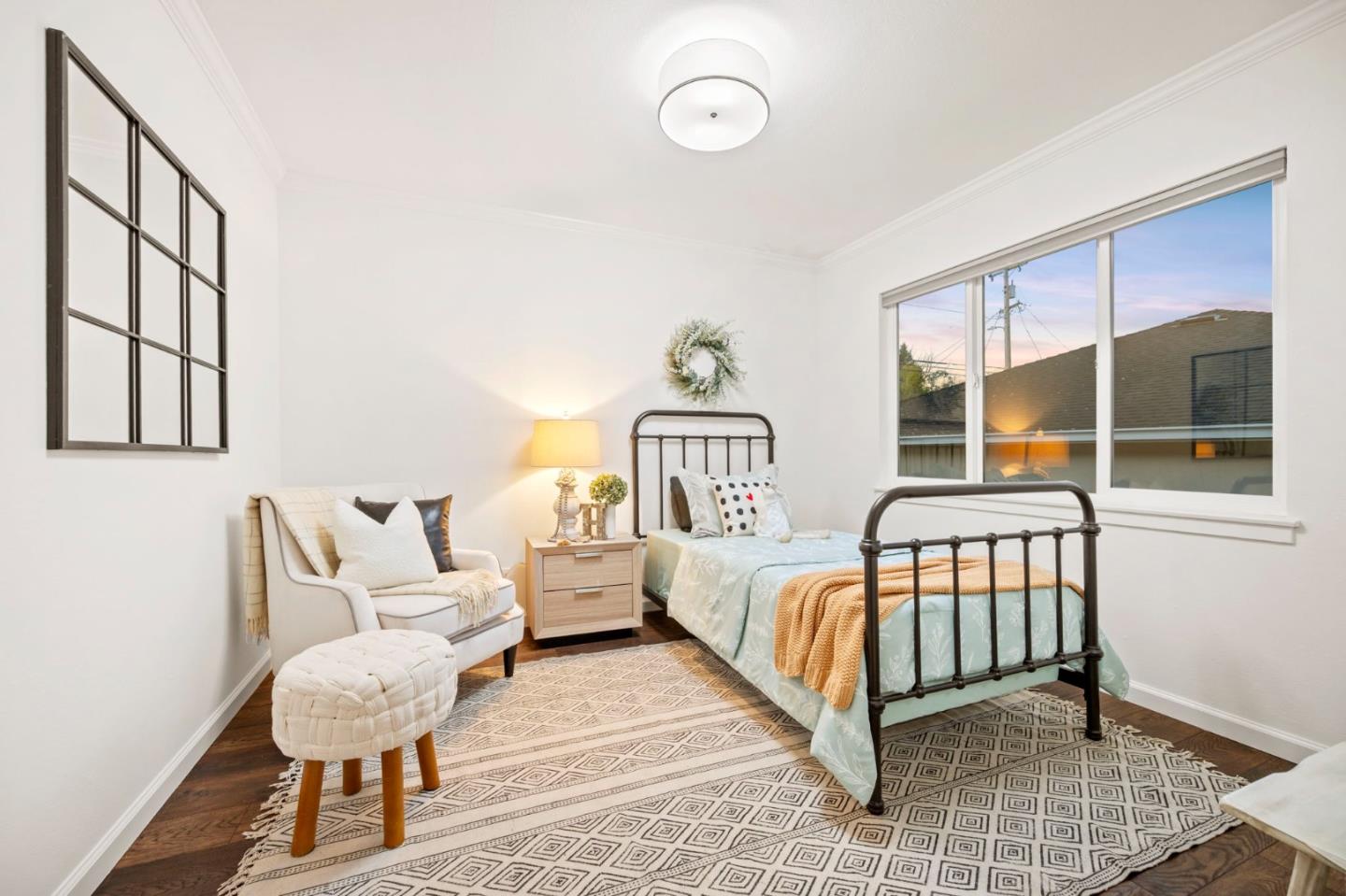 Detail Gallery Image 21 of 45 For 145 Devonshire Blvd, San Carlos,  CA 94070 - 4 Beds | 3 Baths