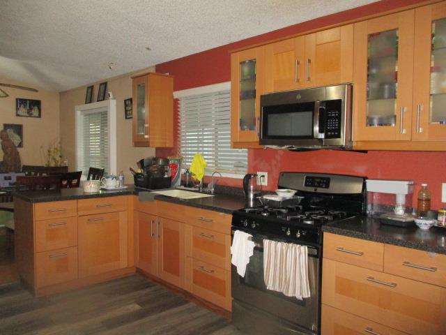 Detail Gallery Image 13 of 25 For 1520 E Capitol Expy #30,  San Jose,  CA 95121 - 3 Beds | 2 Baths