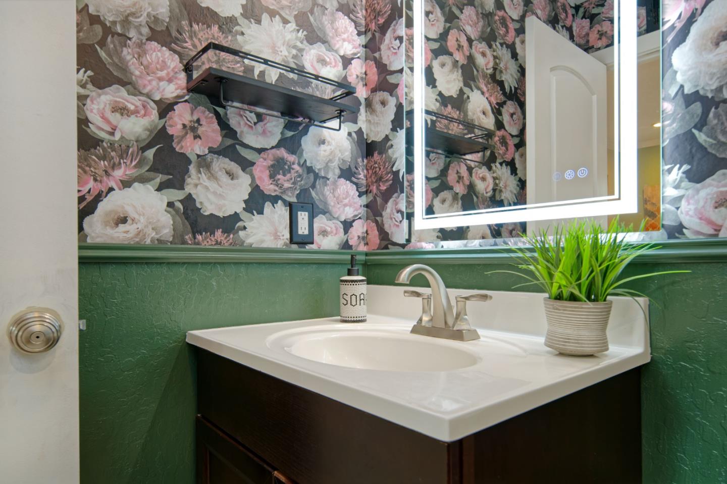 Detail Gallery Image 24 of 39 For 446 Allegan Cir, San Jose,  CA 95123 - 3 Beds | 2 Baths