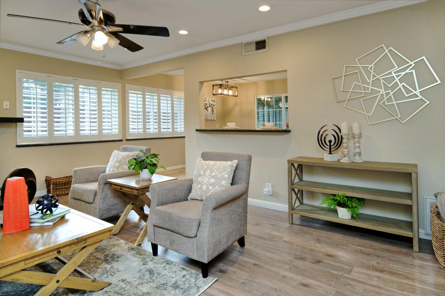 Detail Gallery Image 7 of 39 For 446 Allegan Cir, San Jose,  CA 95123 - 3 Beds | 2 Baths