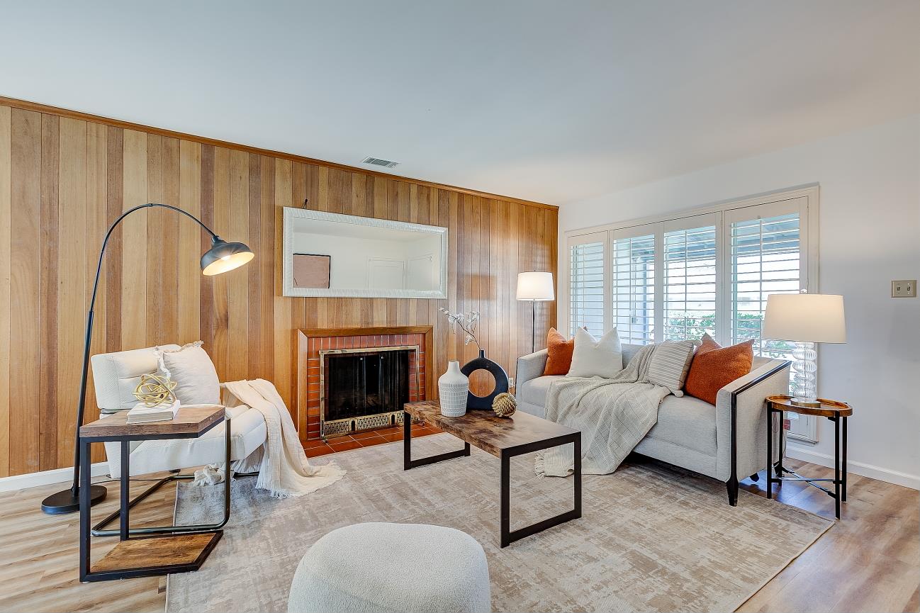 Detail Gallery Image 3 of 21 For 1926 Bohannon Dr, Santa Clara,  CA 95050 - 3 Beds | 1 Baths