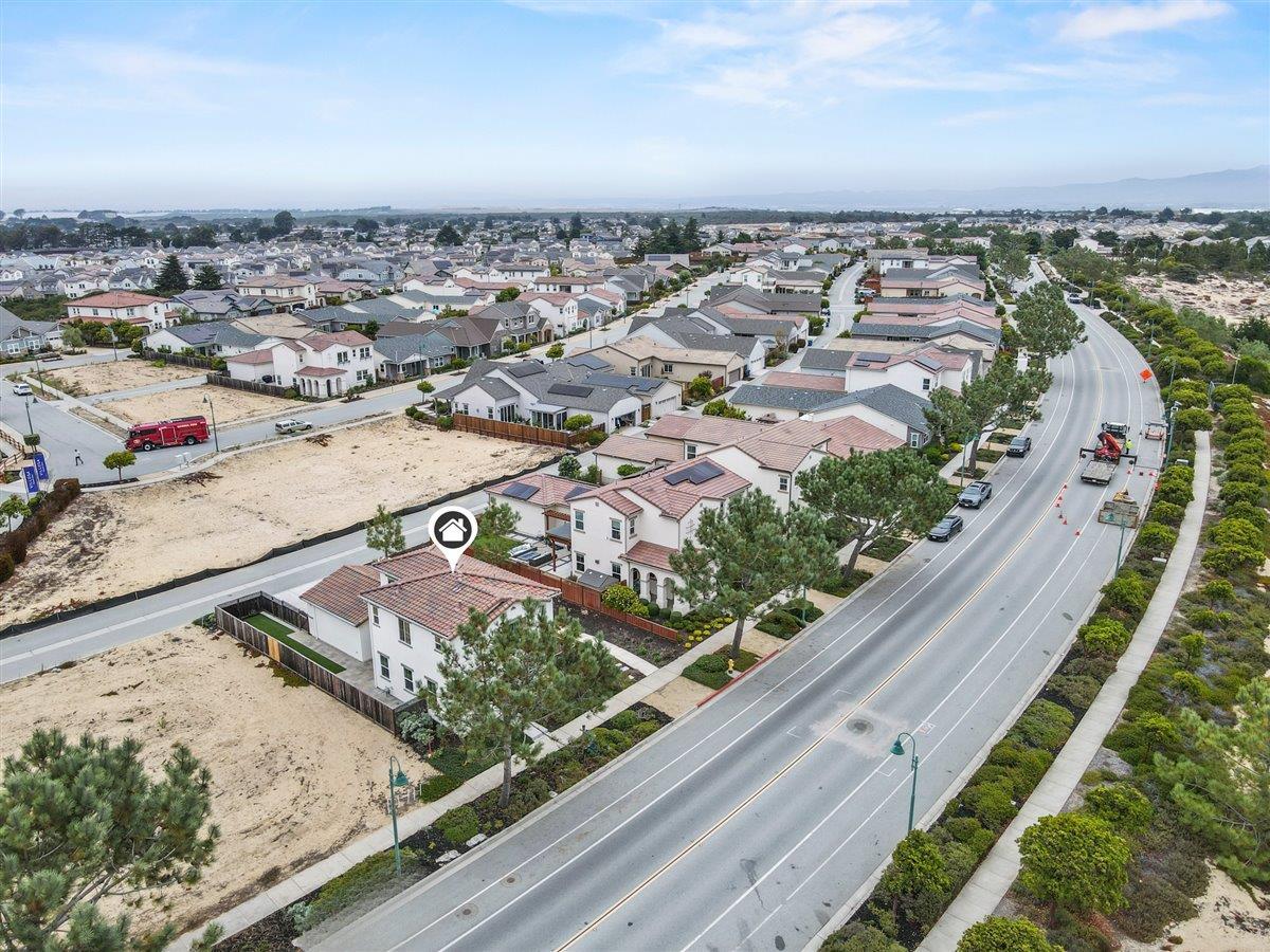 Detail Gallery Image 27 of 32 For 2943 Abrams Dr, Marina,  CA 93933 - 3 Beds | 2/1 Baths