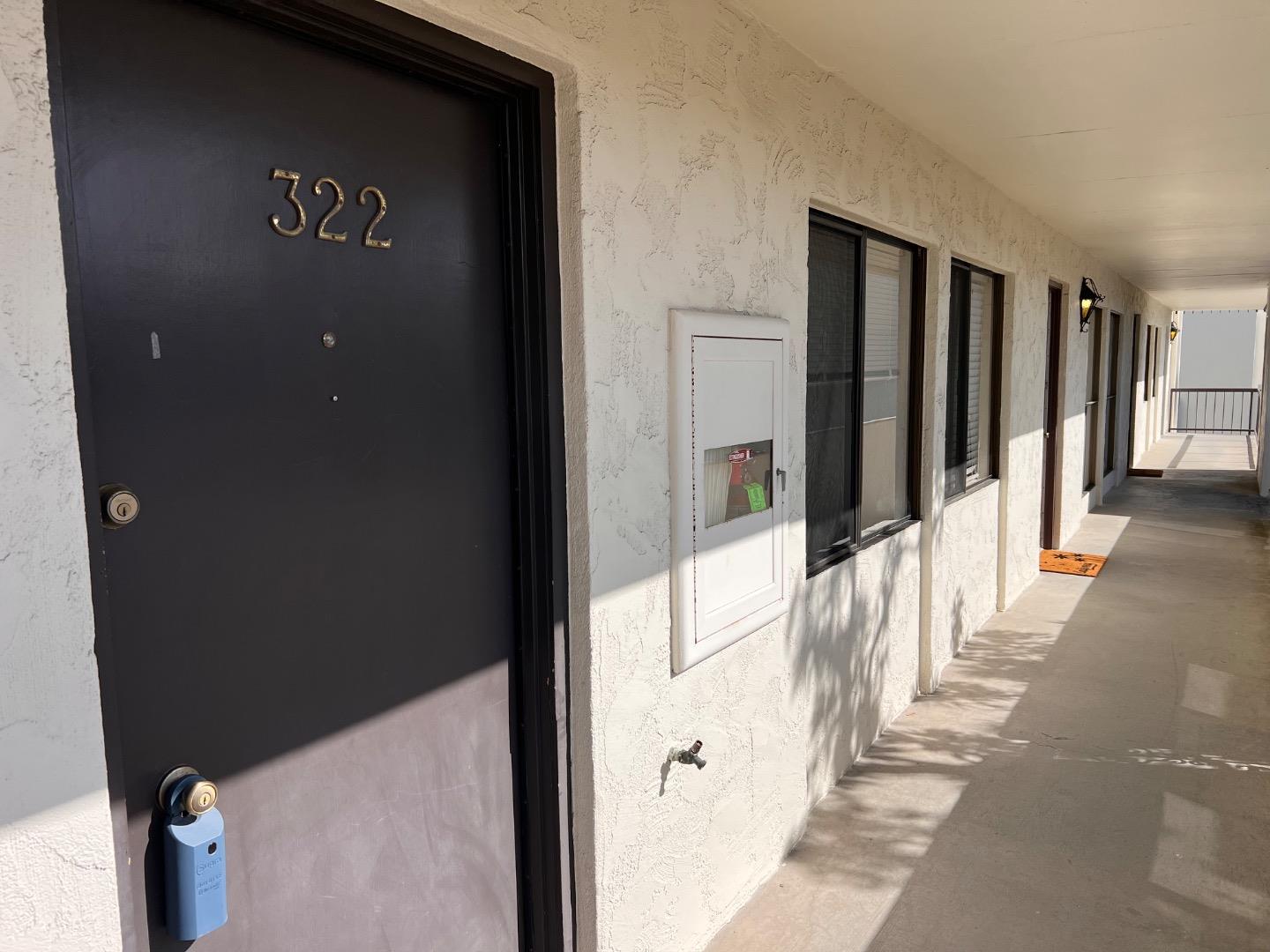 Detail Gallery Image 32 of 32 For 500 Glenwood Cir #322,  Monterey,  CA 93940 - 1 Beds | 1 Baths