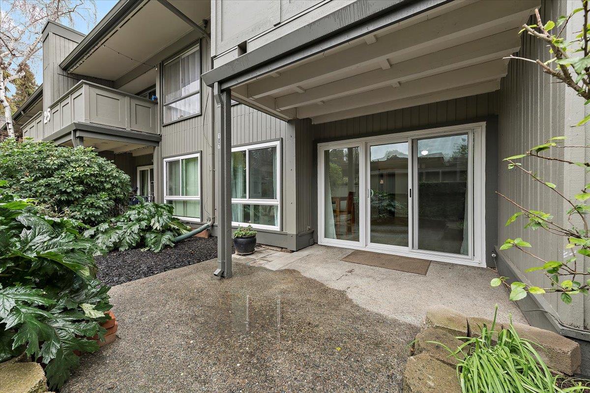 Detail Gallery Image 12 of 18 For 120 Saratoga Ave #107,  Santa Clara,  CA 95051 - 1 Beds | 1 Baths