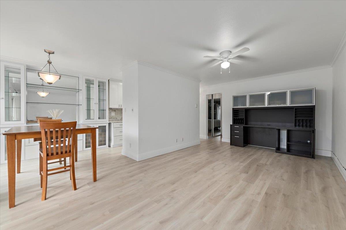 Detail Gallery Image 3 of 18 For 120 Saratoga Ave #107,  Santa Clara,  CA 95051 - 1 Beds | 1 Baths