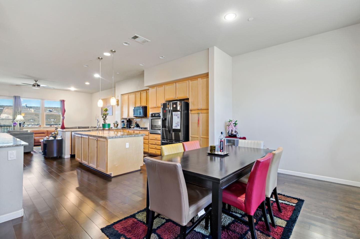 Detail Gallery Image 15 of 39 For 3035 Ruby Ave, San Jose,  CA 95135 - 3 Beds | 2/1 Baths