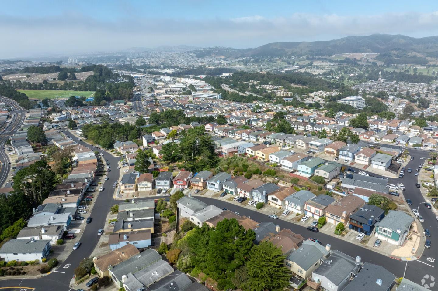 Detail Gallery Image 103 of 104 For 550 Verducci Dr, Daly City,  CA 94015 - 3 Beds | 1/1 Baths