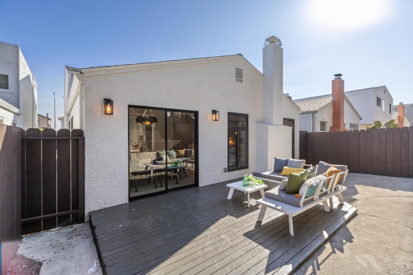 Detail Gallery Image 77 of 104 For 550 Verducci Dr, Daly City,  CA 94015 - 3 Beds | 1/1 Baths