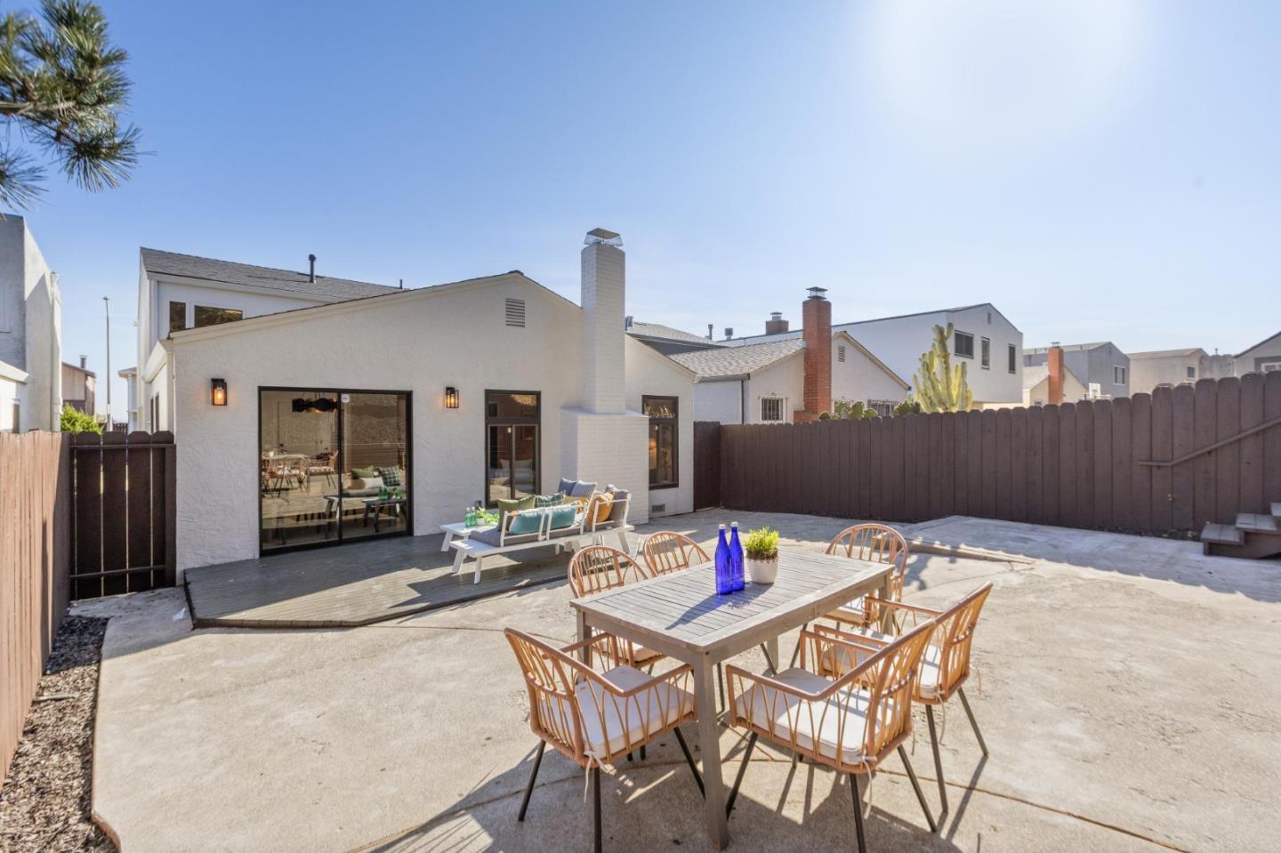 Detail Gallery Image 78 of 104 For 550 Verducci Dr, Daly City,  CA 94015 - 3 Beds | 1/1 Baths