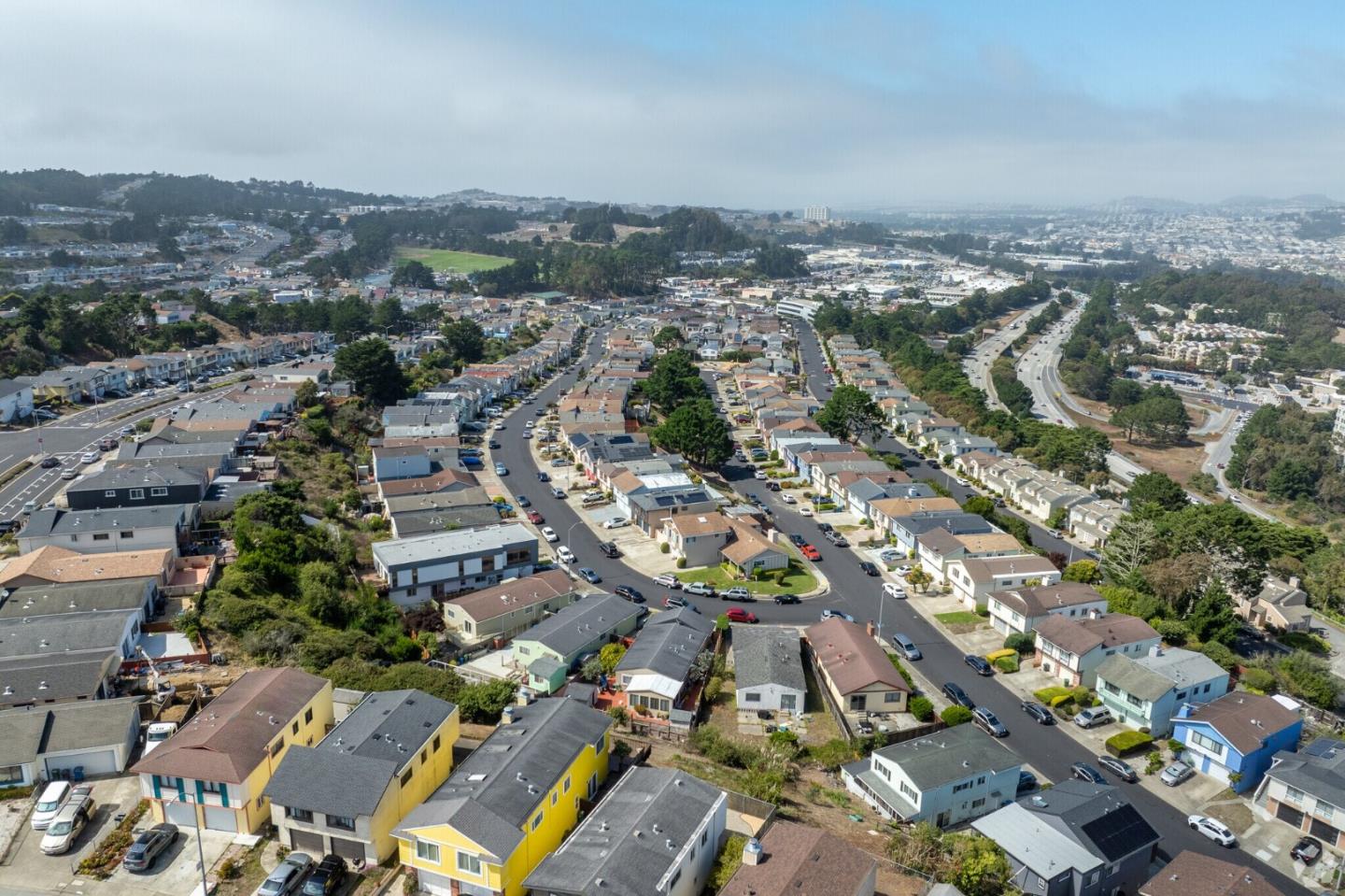 Detail Gallery Image 83 of 104 For 550 Verducci Dr, Daly City,  CA 94015 - 3 Beds | 1/1 Baths