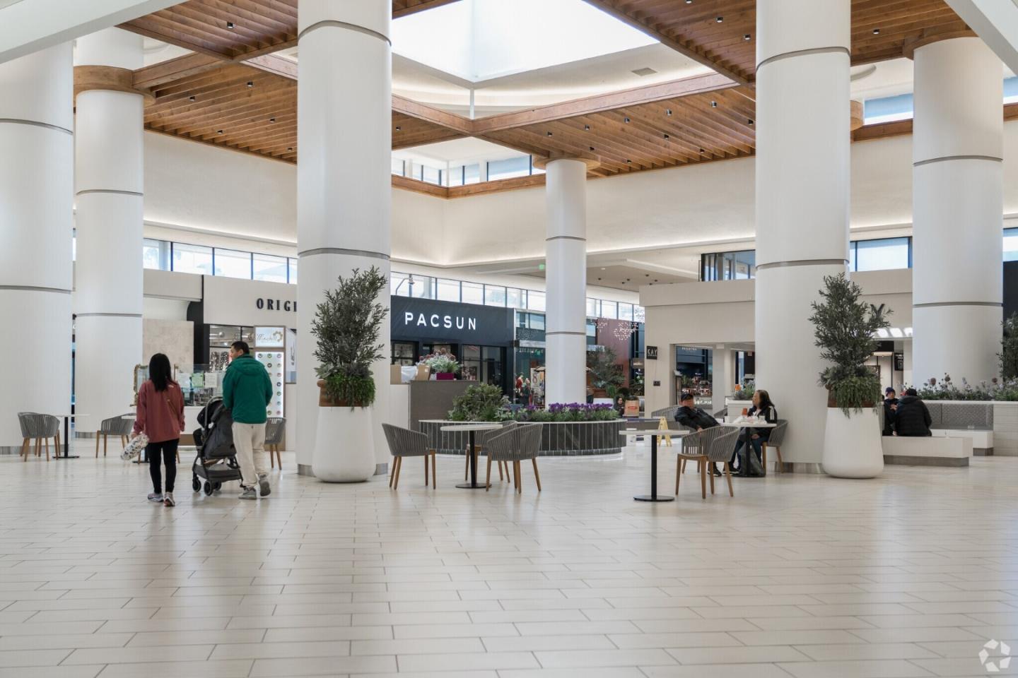 Detail Gallery Image 86 of 104 For 550 Verducci Dr, Daly City,  CA 94015 - 3 Beds | 1/1 Baths